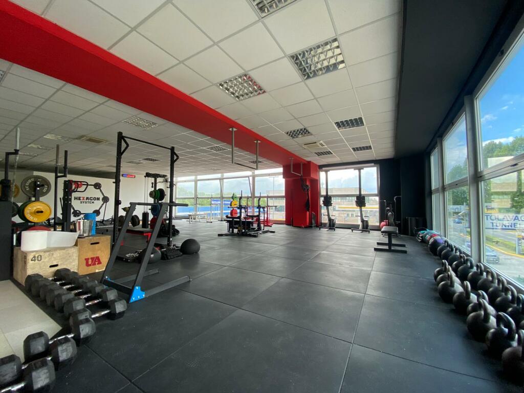 sede-hexagon-paderno